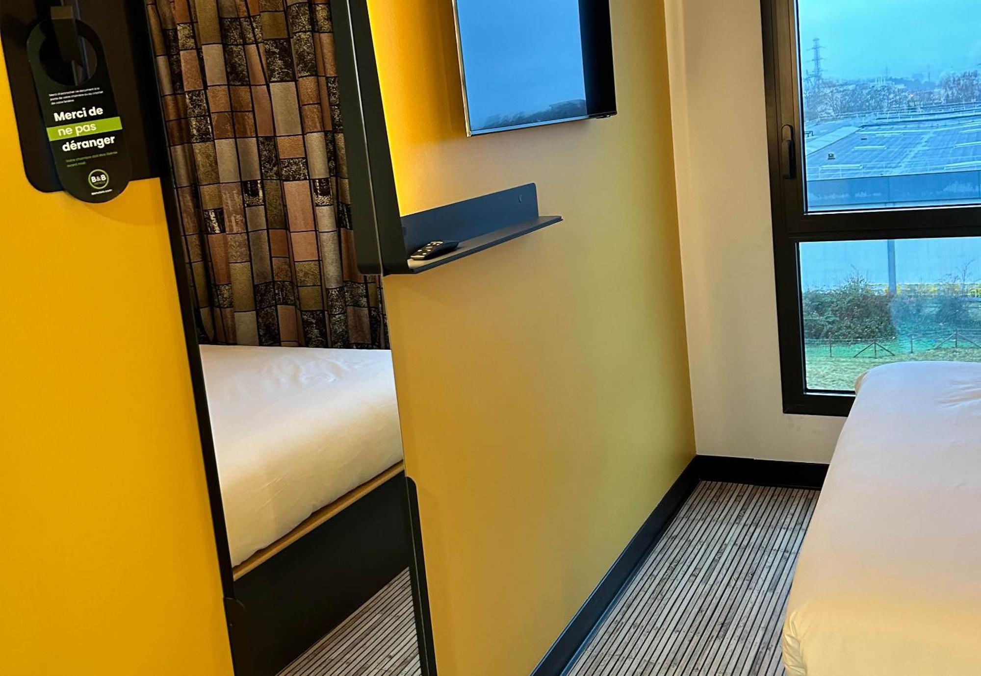 B&B Hotel Cergy Saint-Christophe Gare Екстер'єр фото