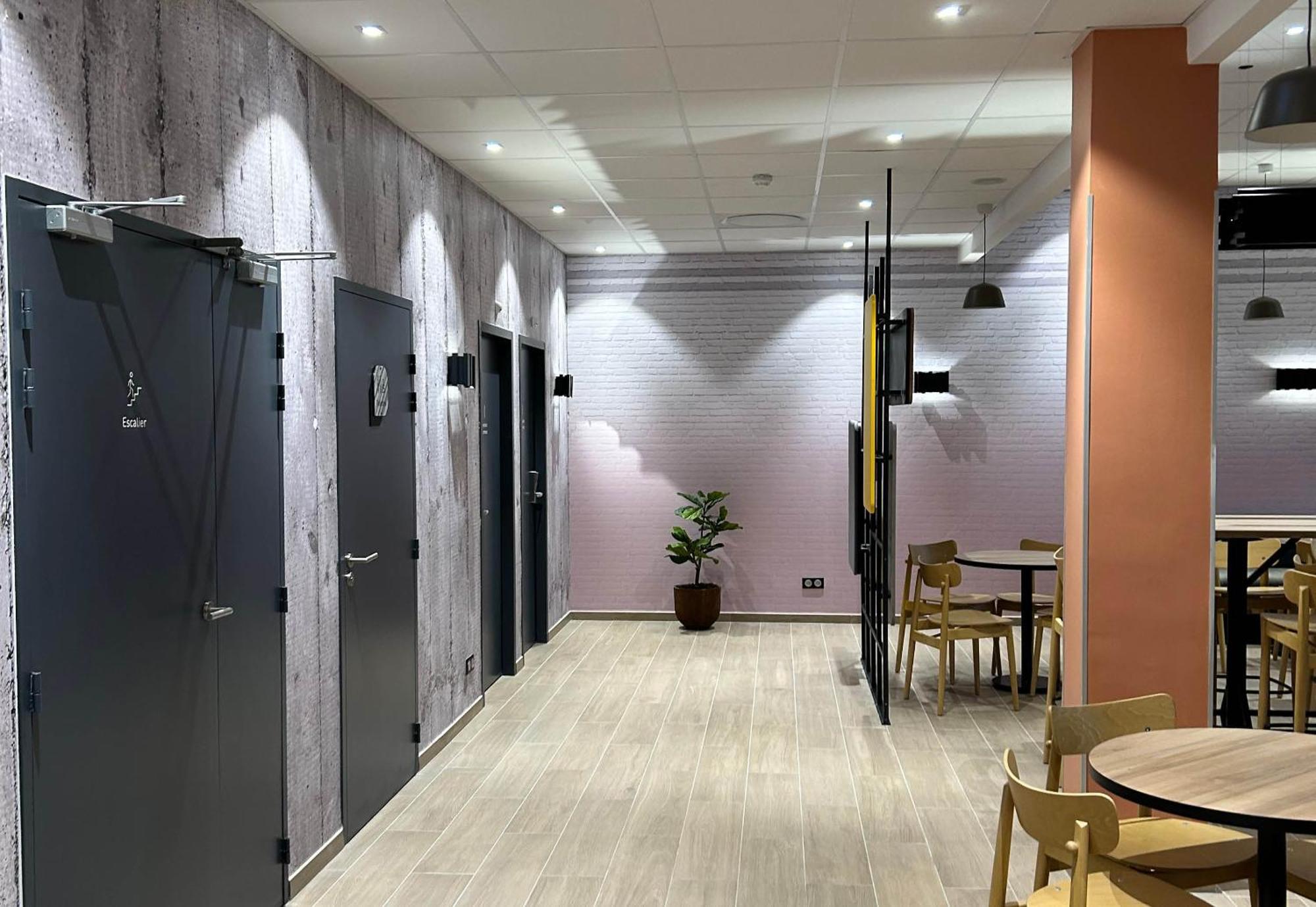 B&B Hotel Cergy Saint-Christophe Gare Екстер'єр фото