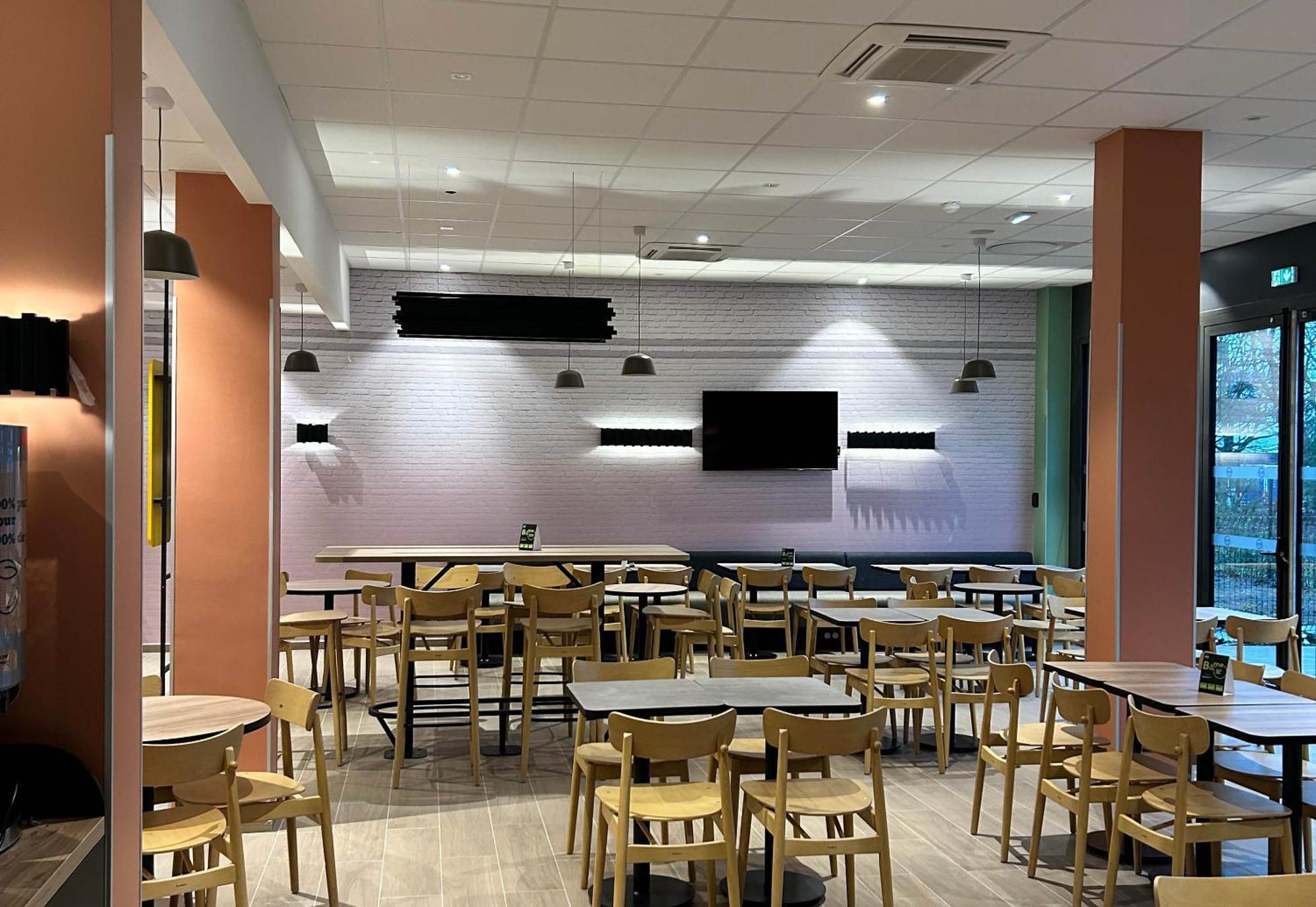 B&B Hotel Cergy Saint-Christophe Gare Екстер'єр фото